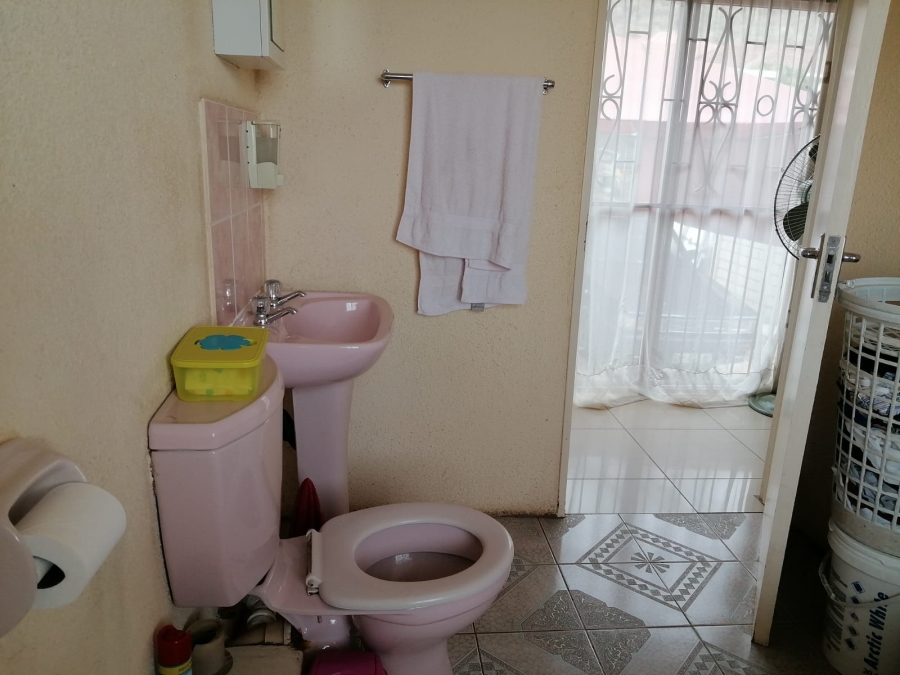 3 Bedroom Property for Sale in Tlhabane West North West